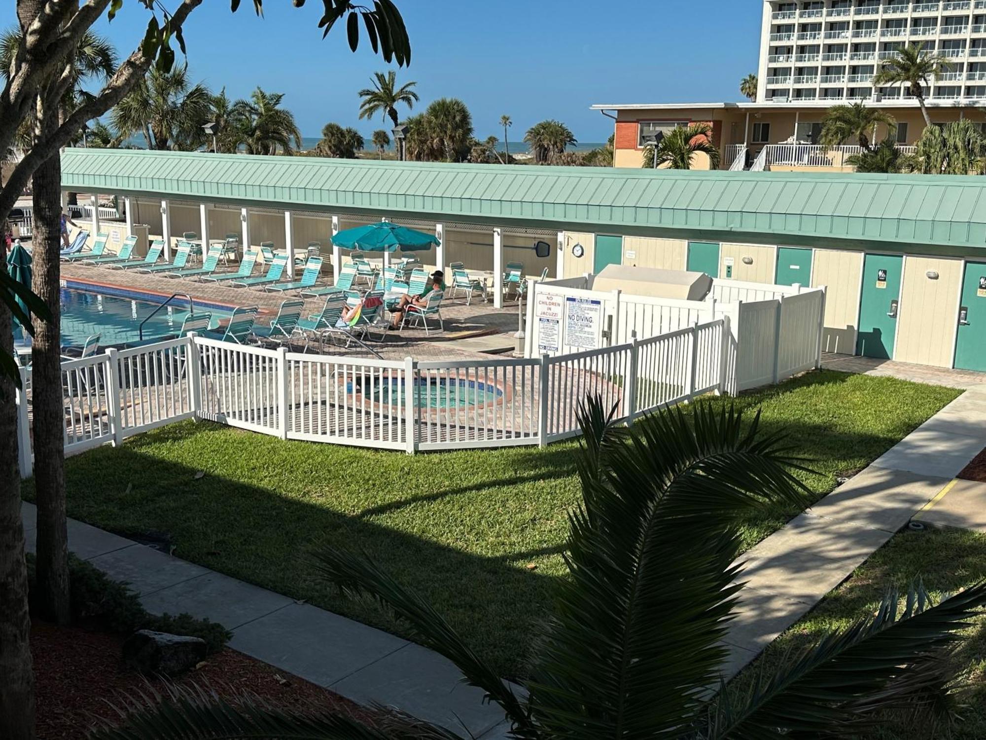Treasure Island Beach Club 727-360-7096 St. Pete Beach Kültér fotó